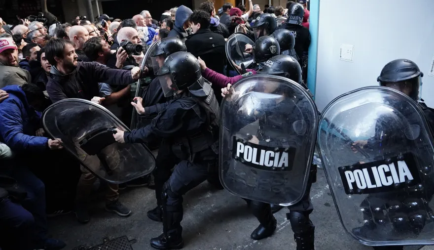"El horno no está para bollos"