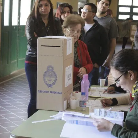La Libertad Avanza, sin control en las escuelas del conurbano